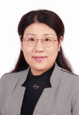 1766239424561030032.jpg 王明霞博士-主任药师.jpg